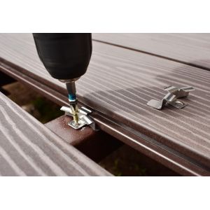 Кляймер монтажный от производителя RusDecking по цене 17 р Кляймер монтажный от производителя RusDecking по цене 17 р