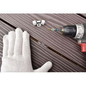 Кляймер монтажный от производителя RusDecking по цене 17 р Кляймер монтажный от производителя RusDecking по цене 17 р