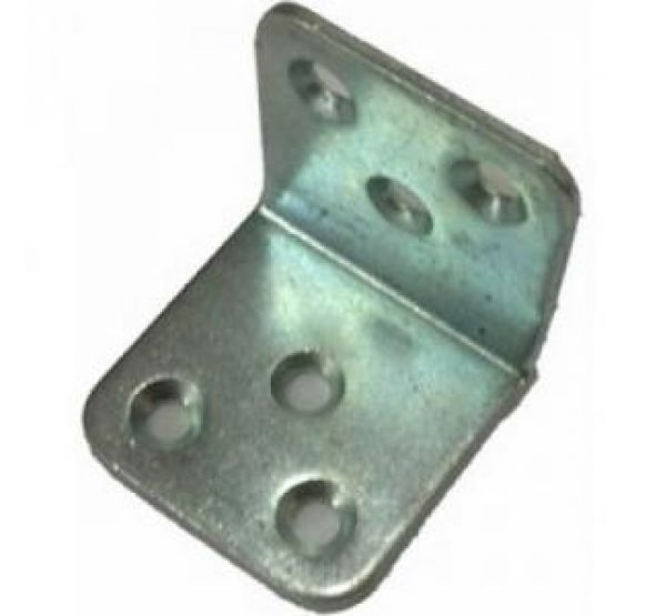 Металлический уголок от производителя  Holzhof по цене 30 р