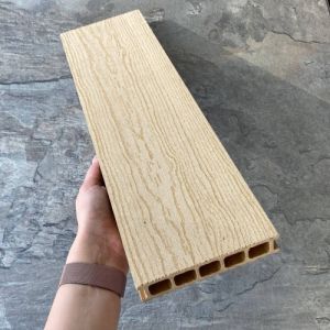 Террасная доска ДПК Euro 139х27 Натур от производителя Latitudo по цене 442 р Террасная доска ДПК Euro 139х27 Натур от производителя Latitudo по цене 442 р