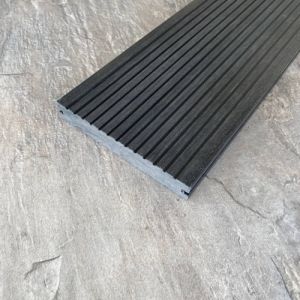 Террасная доска ДПК Solid Полнотелая 150х21 Графит от производителя  Latitudo по цене 880 р