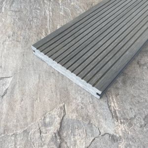 Террасная доска ДПК Solid Полнотелая 150х21 Серый от производителя Latitudo по цене 880 р Террасная доска ДПК Solid Полнотелая 150х21 Серый от производителя Latitudo по цене 880 р