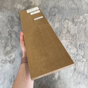 Заборная доска ДПК Modern ( полнотелая) Орех от производителя Latitudo по цене 622 р Заборная доска ДПК Modern ( полнотелая) Орех от производителя Latitudo по цене 622 р