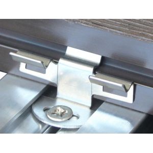 Кляймер промежуточный для алюмин. лаги (упак/100 шт) от производителя OutDoor по цене 2 400 р Кляймер промежуточный для алюмин. лаги (упак/100 шт) от производителя OutDoor по цене 2 400 р