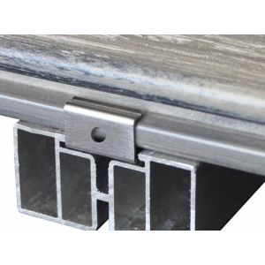 Кляймер стартовый для алюмин. лаги (упак/10 шт) от производителя OutDoor по цене 240 р Кляймер стартовый для алюмин. лаги (упак/10 шт) от производителя OutDoor по цене 240 р