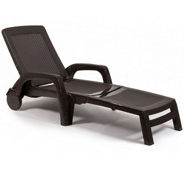 Шезлонг складной MIAMI от производителя Rattan по цене 10 000 р Шезлонг складной MIAMI от производителя Rattan по цене 10 000 р